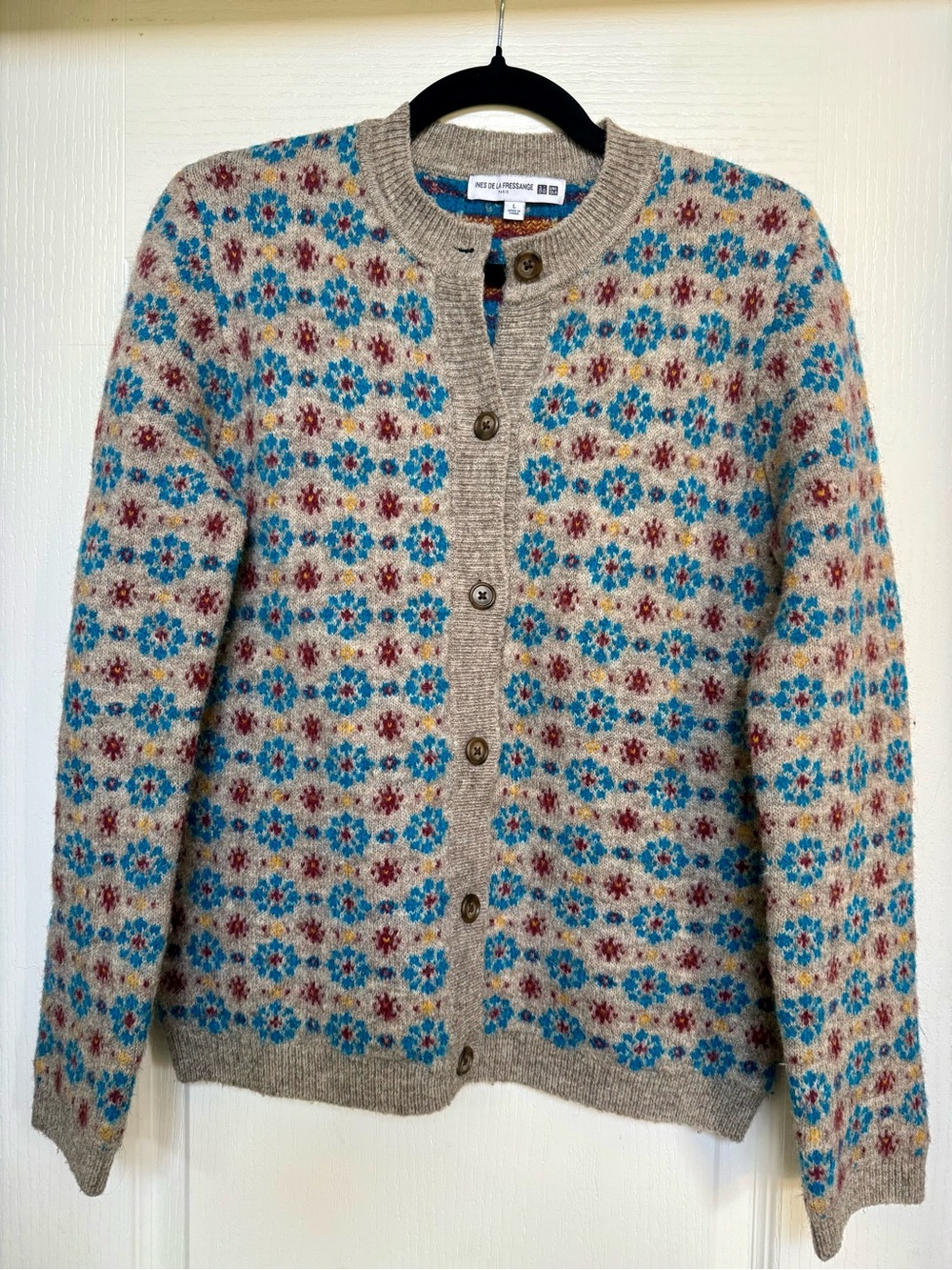 Uniqlo Beige Cardigan with Blue and Rust Floral Fair Isle